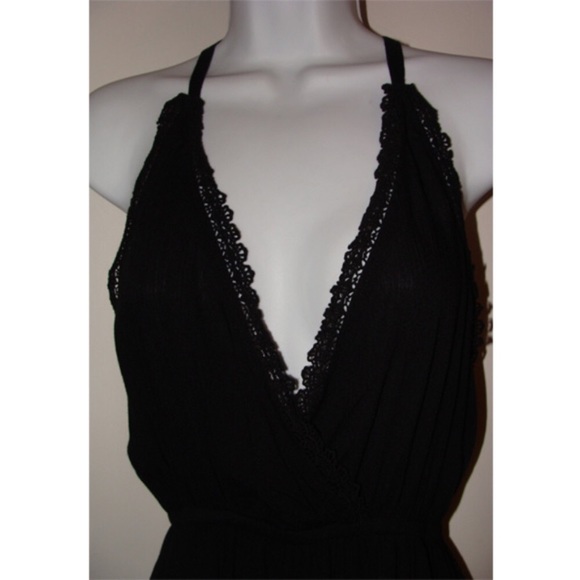 Kendall & Kylie Plunging V-Neck Festival Top - Picture 4 of 4